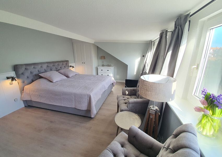 Lille Hues Suite 9 "ELLA"