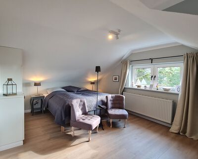 Lille Hues Suite 10 "LINN"