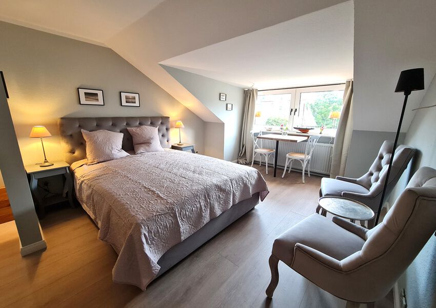 Lille Hues Suite 8 "CARLOTTA"