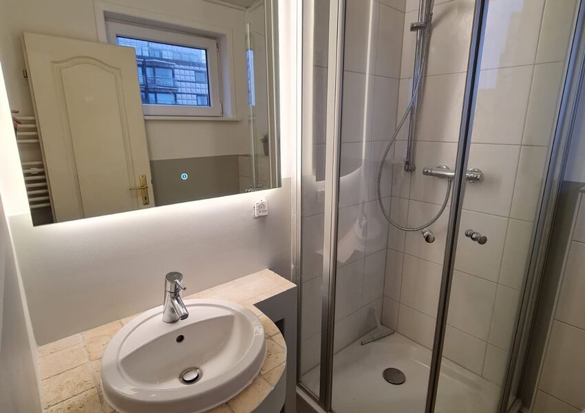 Lille Hues Suite 6 "LINA"