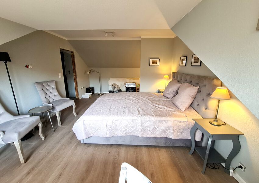 Lille Hues Suite 8 "CARLOTTA"