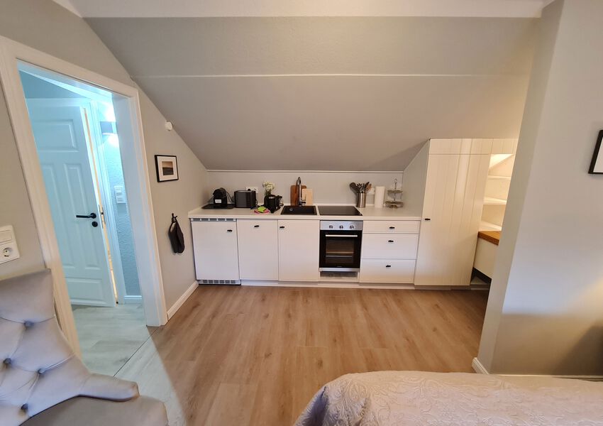 Lille Hues Suite 8 "CARLOTTA"